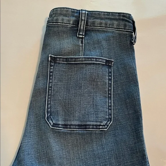 Abercrombie & Fitch Flare Leg High Rise Size 27 - Picture 12 of 16